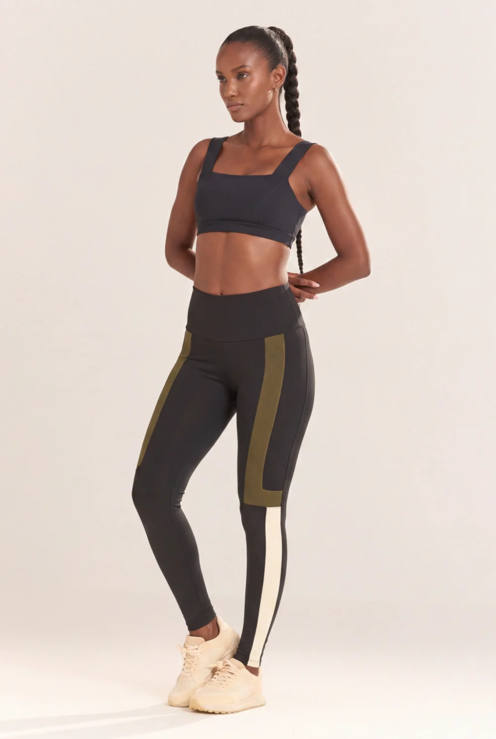Calça Legging Recortes Geométricos